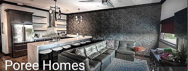 1st image of 3725 Macarthur Blvd #2A