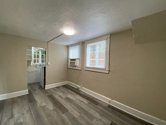 2nd image of 109 James Ave Unit 2