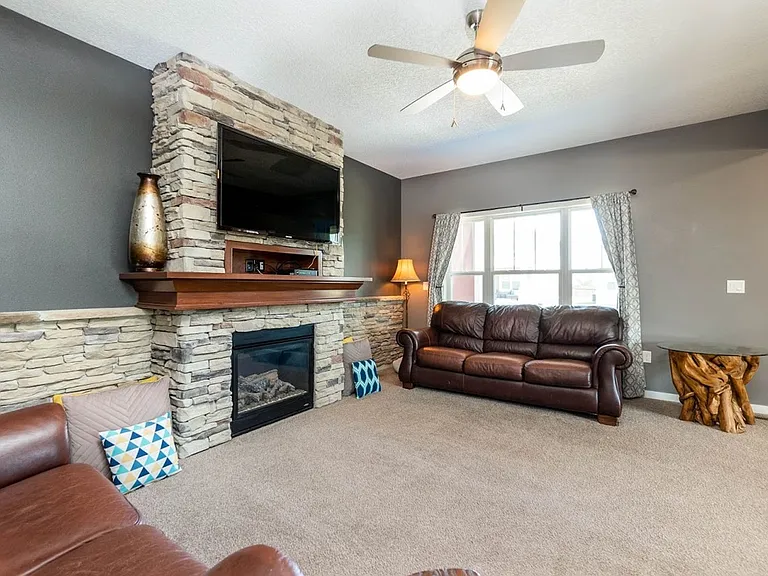 1651 SW Arlan Dr — Photo 6