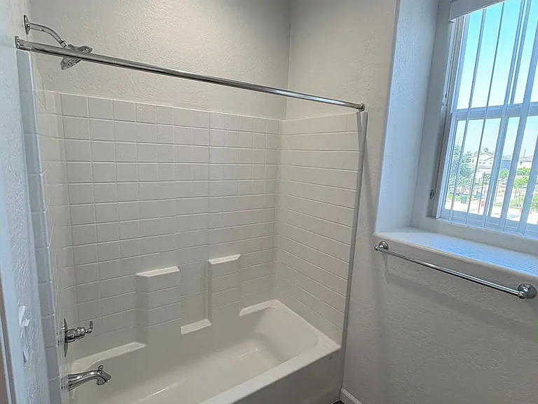 3036 N Parkside St — Photo 15