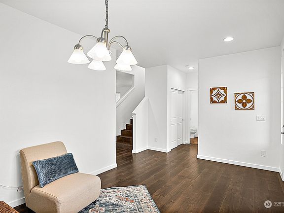 4th image of 5243 53rd Avenue SE