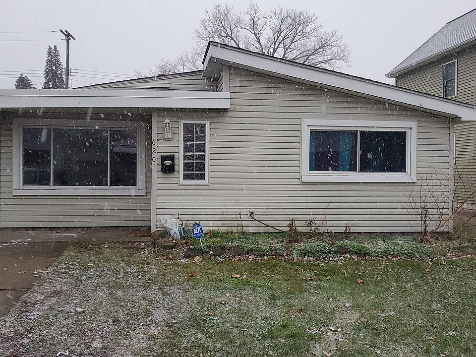 1st image of 1620 E Goulson Ave