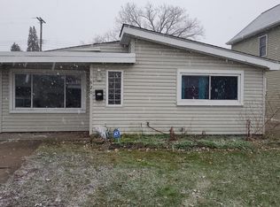 1620 E Goulson Ave, Hazel Park, MI