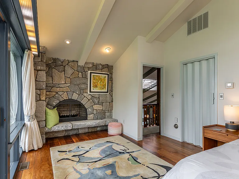 250 Westledge Dr — Photo 24