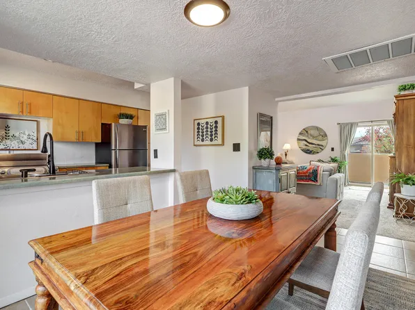 13246 Candelaria Rd NE, Albuquerque, NM 87112