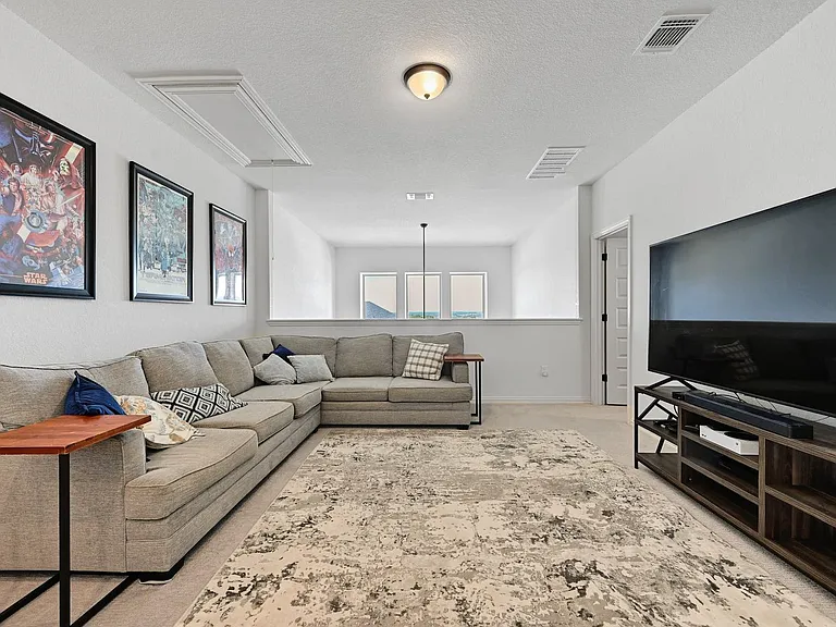 13004 Bloomington Dr — Photo 18