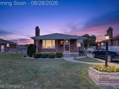 24910 Manhattan St, Saint Clair Shores, MI, 48080