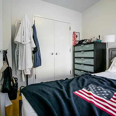 Rented by Nooklyn NYC LLC | media 44