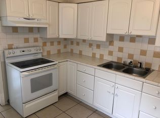 2204 51st Ave W #A, Bradenton, FL 34207
