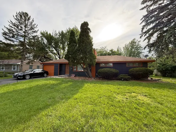 9206 12th Ave S, Bloomington, MN 55425