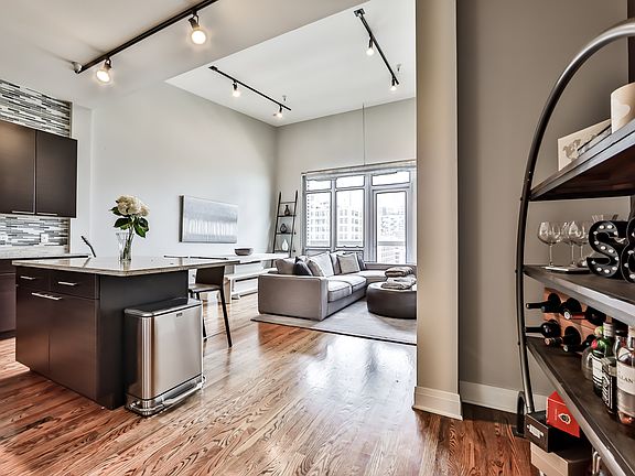 5th image of 770 W Gladys Ave APT 802