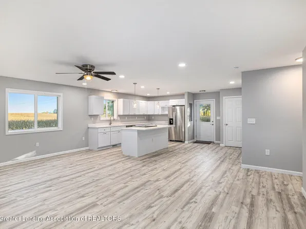 4845 Moechel Rd, Stockbridge, MI 49285