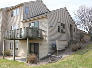 1472 W Harbour Towne Cir, Muskegon, MI 49441