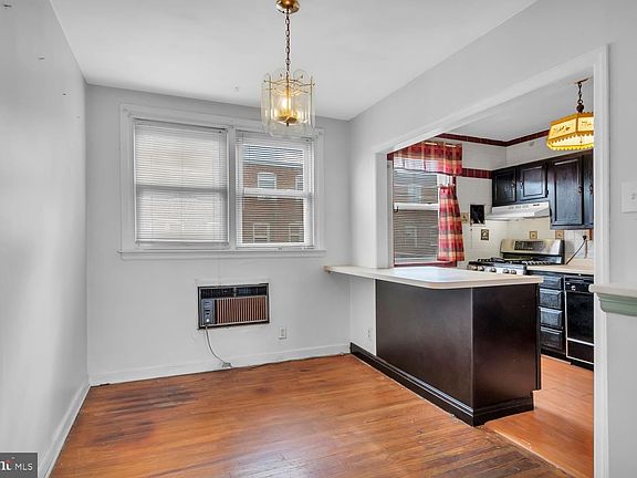 5th image of 6027 Summerdale Ave