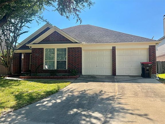 2nd image of 4915 Lake Georgetown Ct