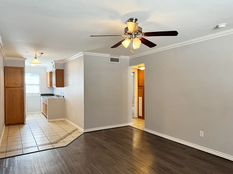 1429 NW 24th St #217 — Photo 1