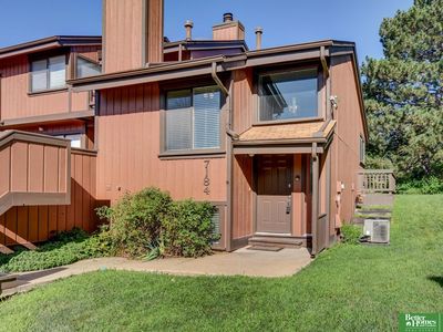 7184 N 78th Ct, Omaha, NE, 68122