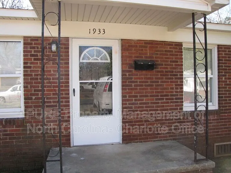 1933 Saint Luke St #1 — Photo 3