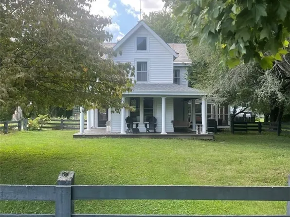 1541 N Rykers Ridge, Madison, IN 47250
