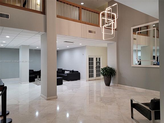 2nd image of 2750 NE 183rd St APT 1907