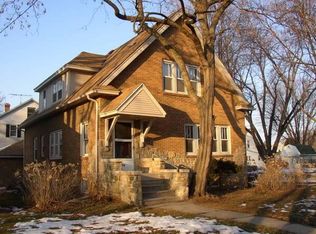 802 Emerson St, Madison, WI 53715