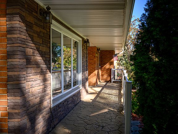2nd image of 9020 S 84th Ct