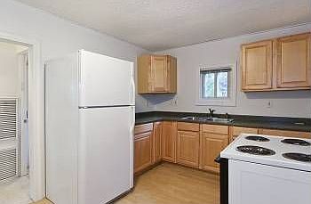 3rd image of 20433 13th Ave S