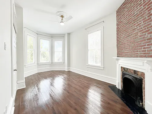 414 E Gwinnett St #414 Photo 1