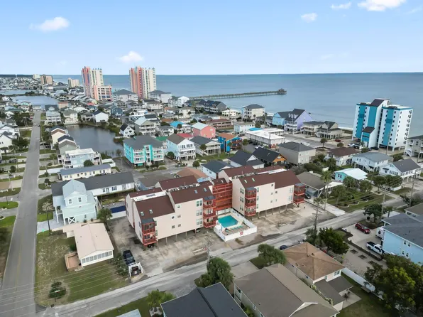 212 29th Ave. N #206, North Myrtle Beach, SC 29582