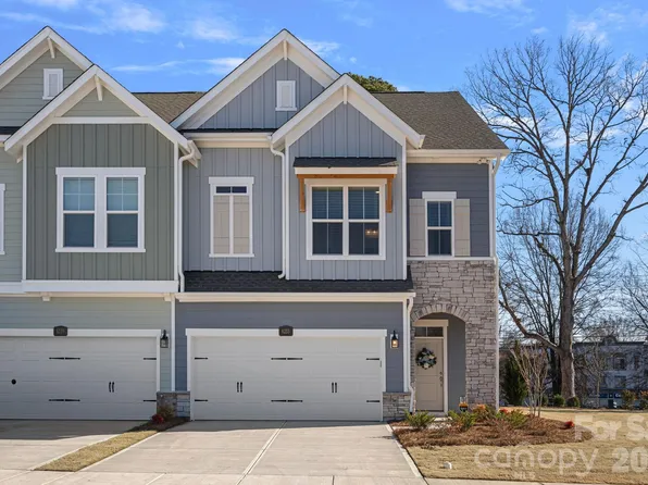 8233 Houser St, Cornelius, NC 28031