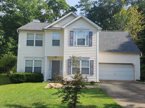 108 Gingerlilly Ct, Holly Springs, NC 27540