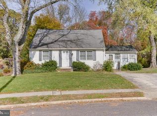 22 Krueger Ln, Hamilton, NJ 08620