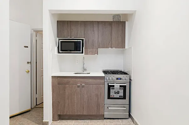 Rented by REAL New York | media 10