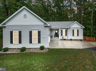 1500 Candlewood St, Fredericksburg, VA 22407