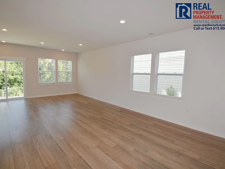 2232 Robert Gwynne Dr — Photo 7