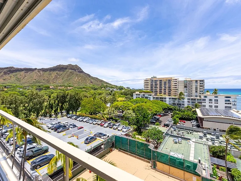 2895 Kalakaua Ave #805 — Photo 47