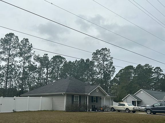 3rd image of 179 Hendrix St NE
