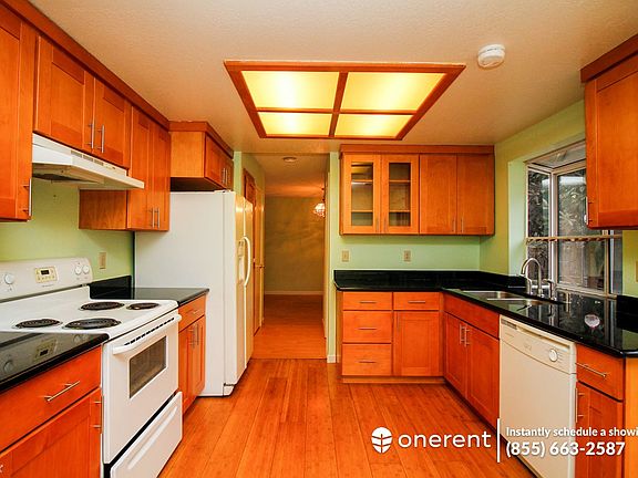 2nd image of 1587 Clampett Way