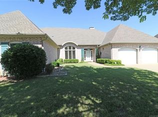 2414 Jefferson Rd, Bartlesville, OK 74006