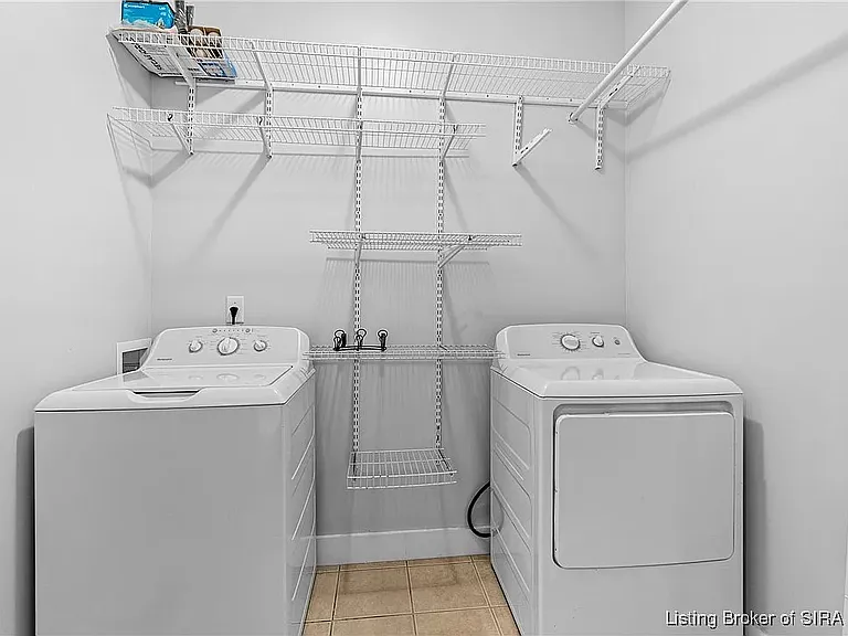 1744 Ekin Ave — Photo 13