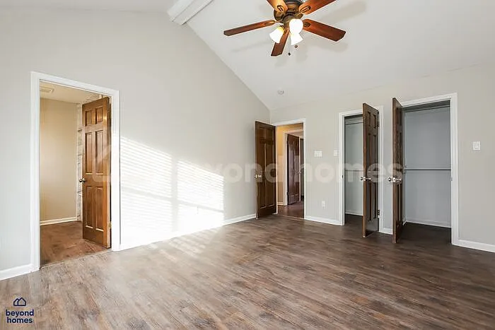 10 Wild Cherry Ct — Photo 9