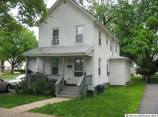 22 1st St, Freehold, NJ 07728