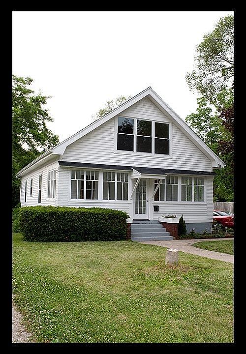 1st image of 1922 Winona Dr