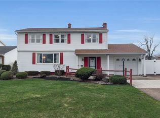119 Kaymar Dr, Amherst, NY 14228