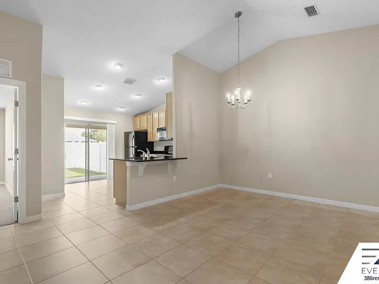 25 Louisville Dr #A — Photo 10