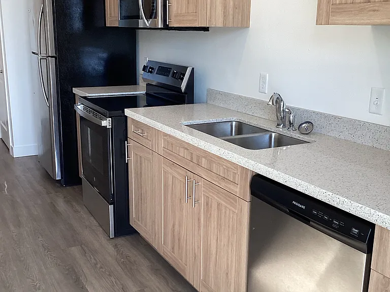 604 E Tabernacle St #1 — Photo 14