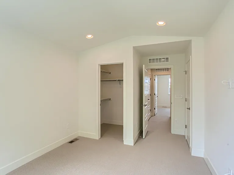 7853 W 42nd Ave — Photo 5