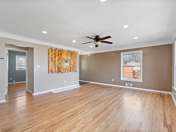 5th image of 6407 Fernhurst Ave
