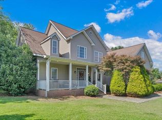 315 Horseshoe Farm Rd, Pembroke, VA 24136