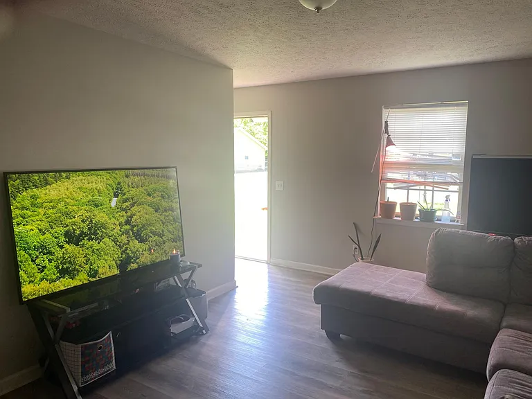 630 Courtland St #630 — Photo 18